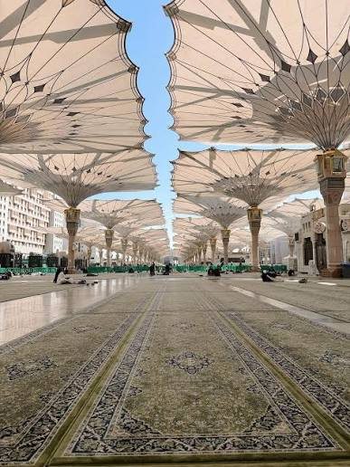 Lebih Dari Sekadar Perjalanan Umroh